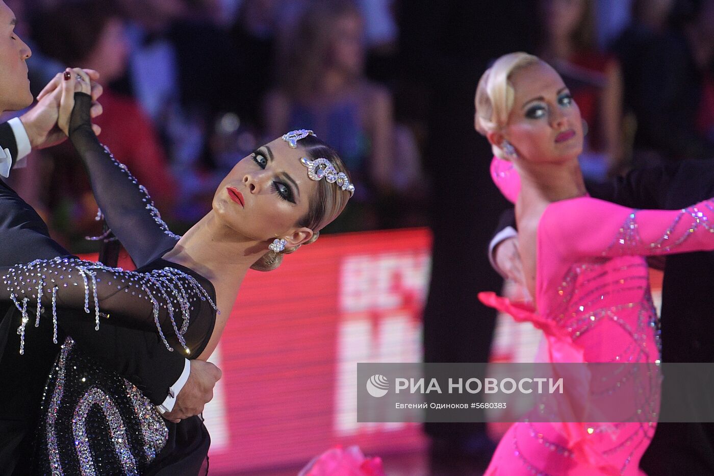 Чемпионат мира по европейским танцам