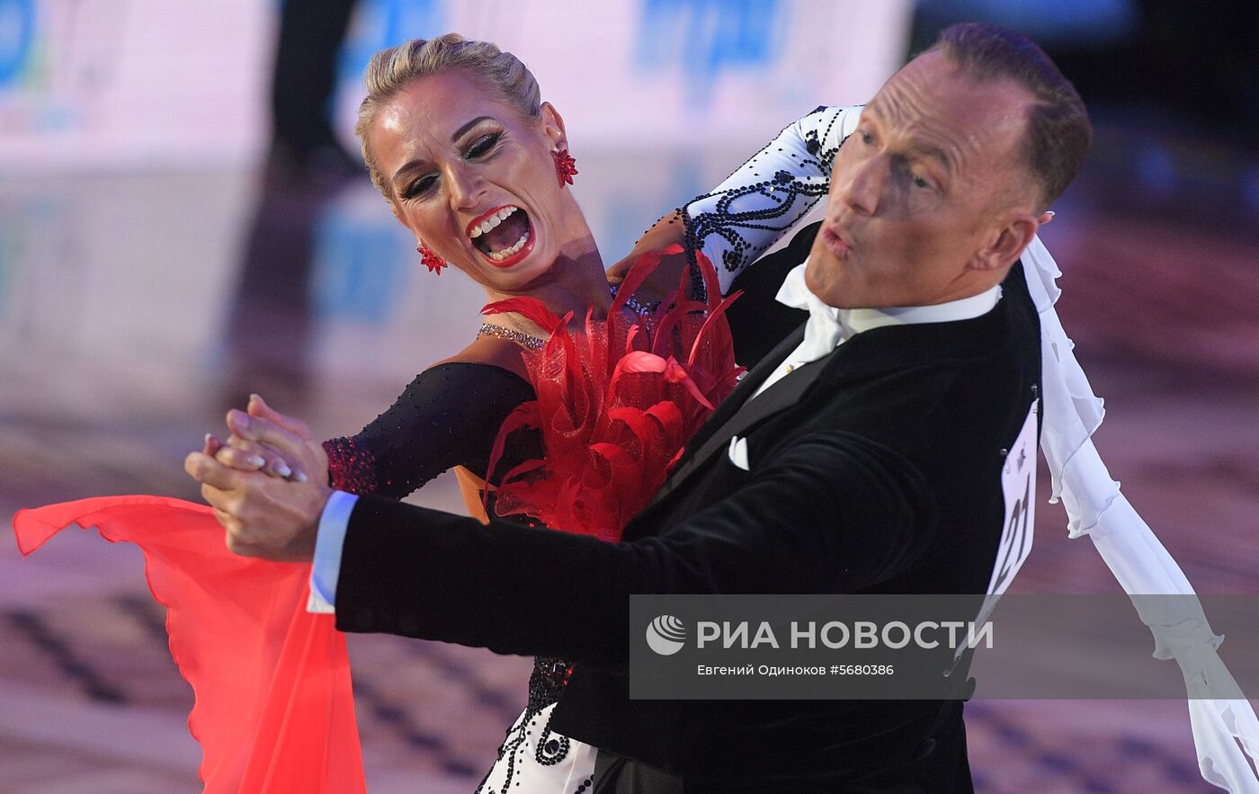 Чемпионат мира по европейским танцам