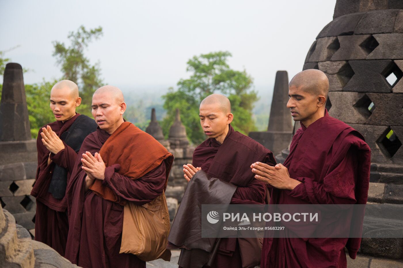 Буддийский храмовый комплекс Борободур
