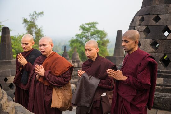 Буддийский храмовый комплекс Борободур