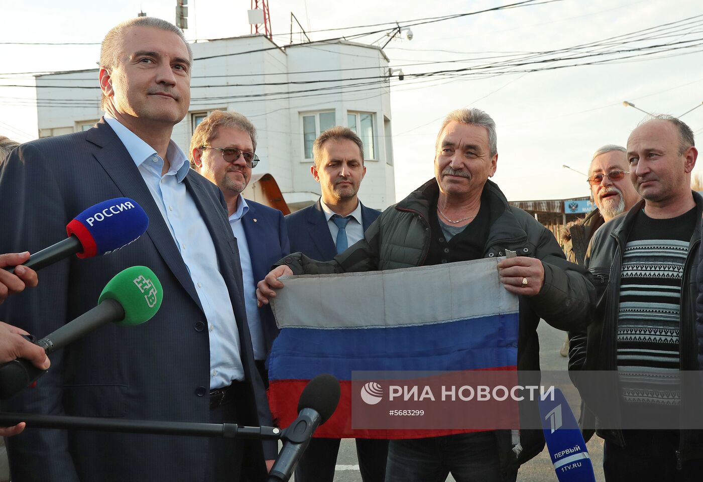 Экипаж российского судна "Норд" вернулся в Крым