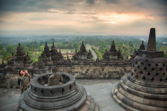Буддийский храмовый комплекс Борободур