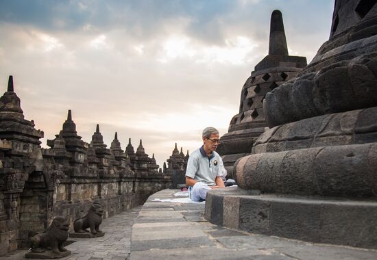 Буддийский храмовый комплекс Борободур