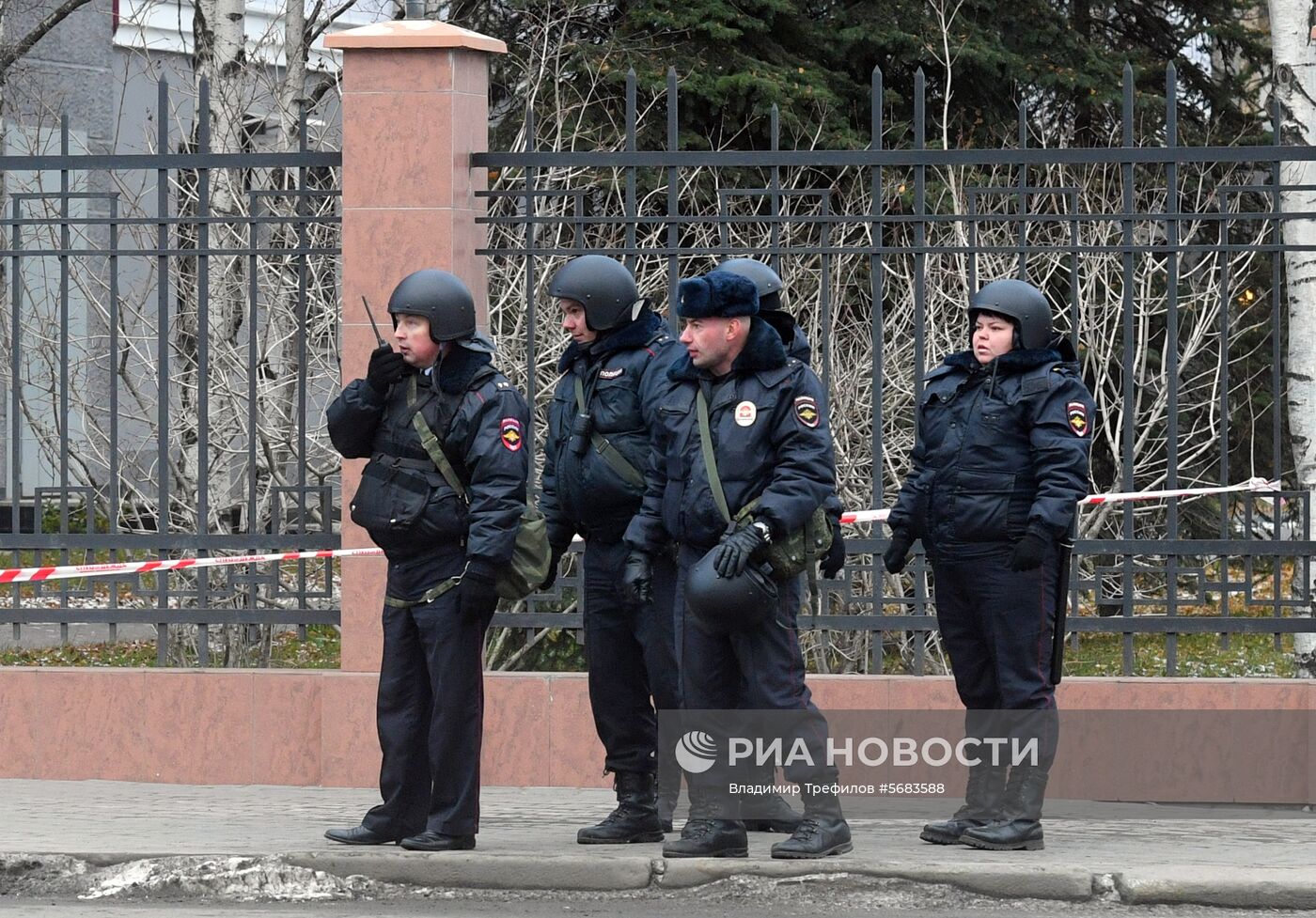 У здания ФСБ в Архангельске произошел взрыв | РИА Новости Медиабанк