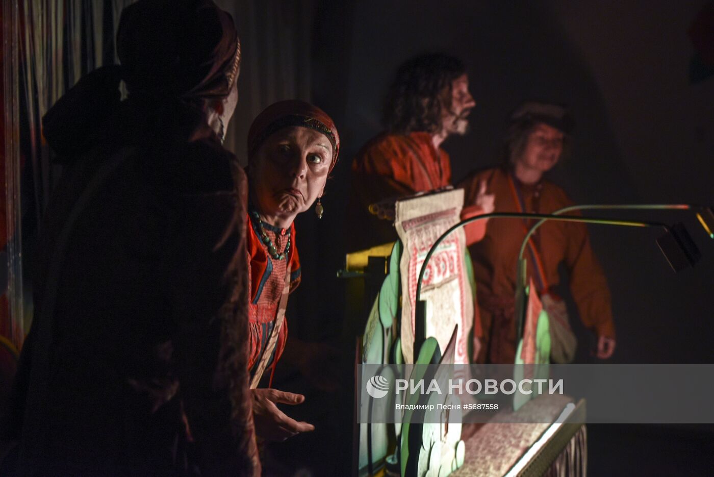 Гастрольный тур Московского кукольного театра "Душегреи" в Европе