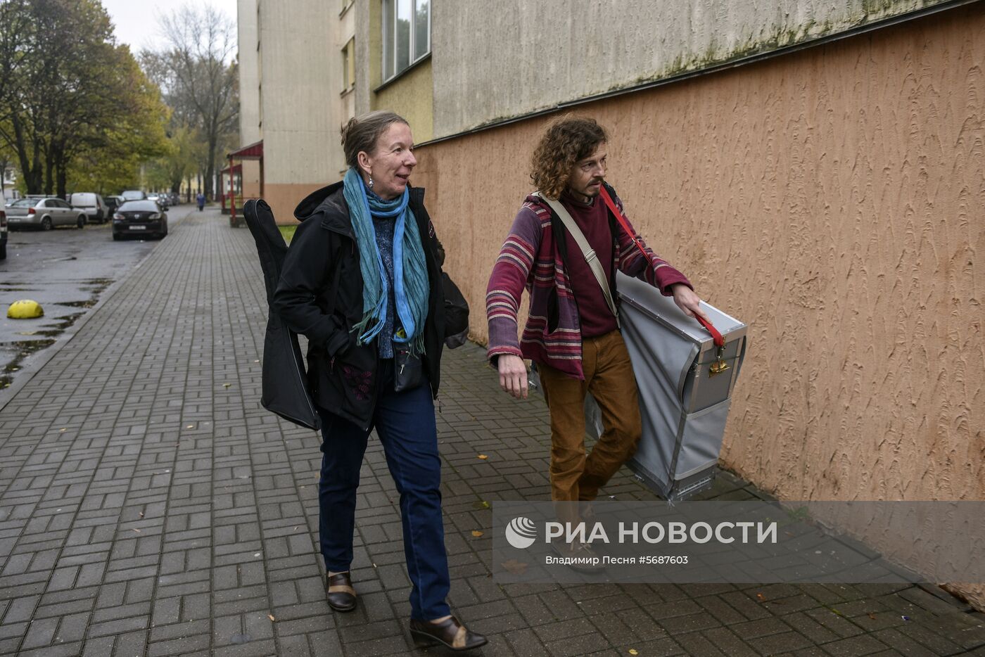 Гастрольный тур Московского кукольного театра "Душегреи" в Европе