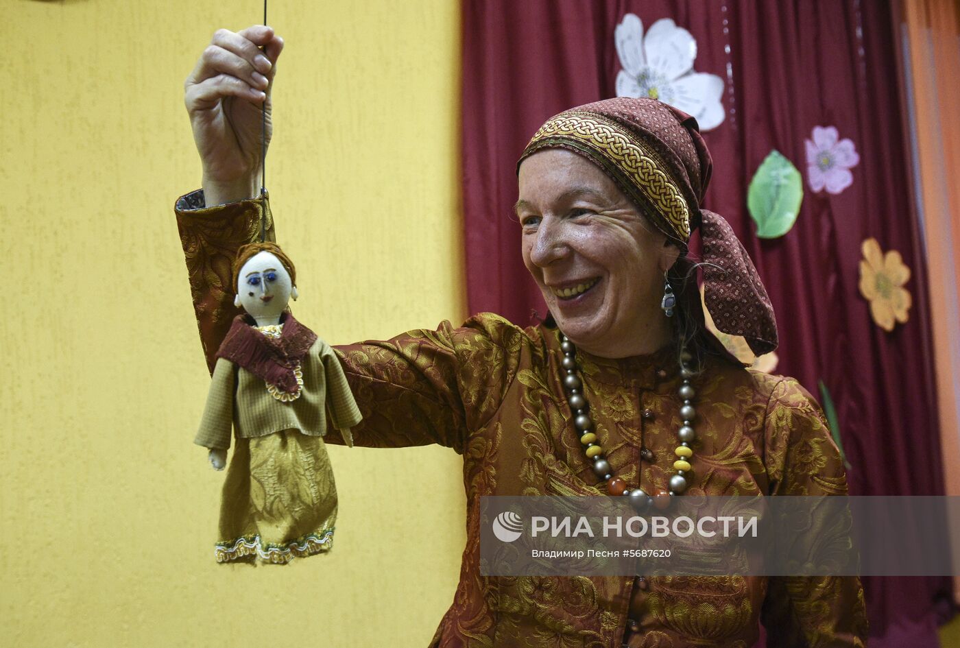 Гастрольный тур Московского кукольного театра "Душегреи" в Европе