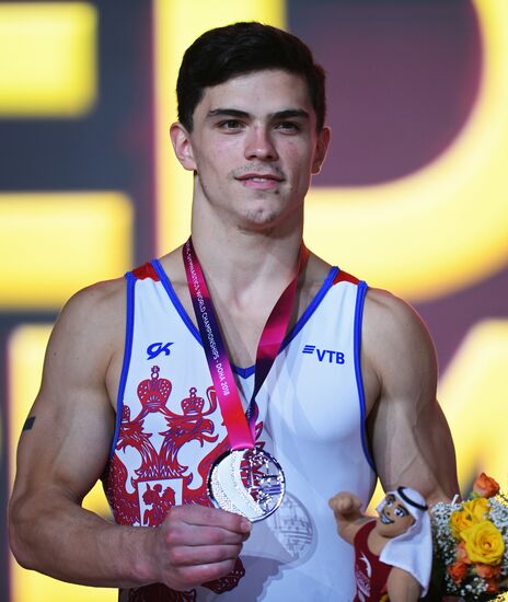 Спортивная гимнастика. Чемпионат мира. Отдельные снаряды. Второй день