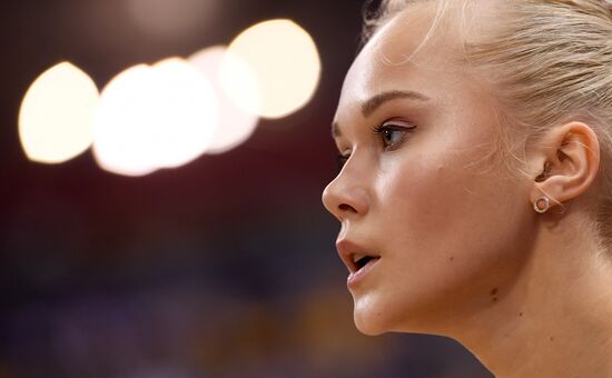 Спортивная гимнастика. Чемпионат мира. Отдельные снаряды. Второй день