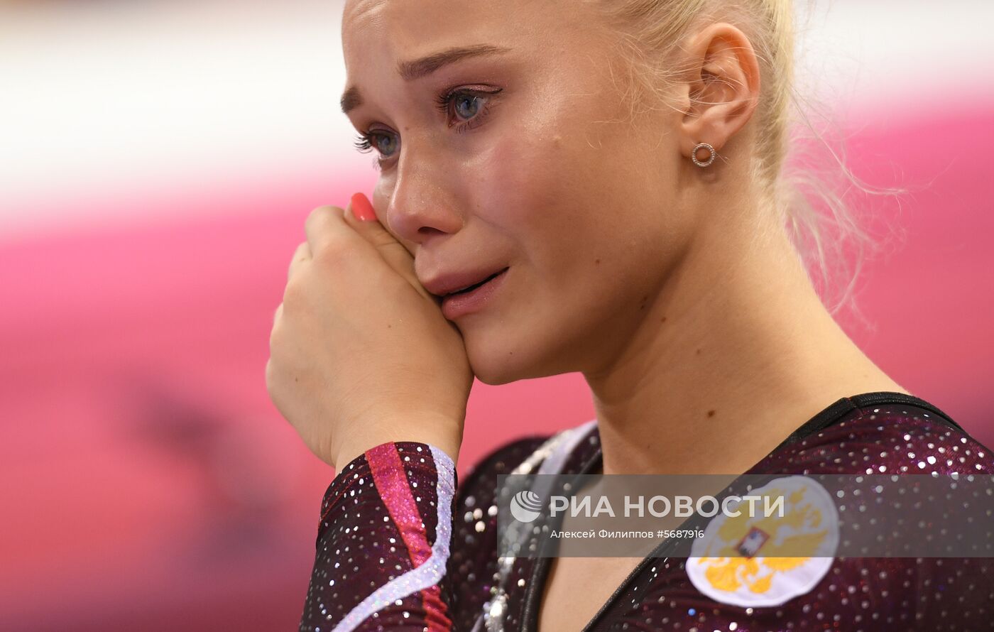 Спортивная гимнастика. Чемпионат мира. Отдельные снаряды. Второй день