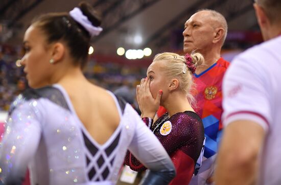 Спортивная гимнастика. Чемпионат мира. Отдельные снаряды. Второй день