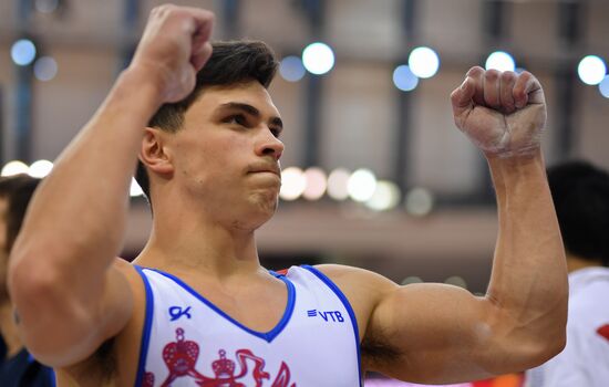 Спортивная гимнастика. Чемпионат мира. Отдельные снаряды. Второй день