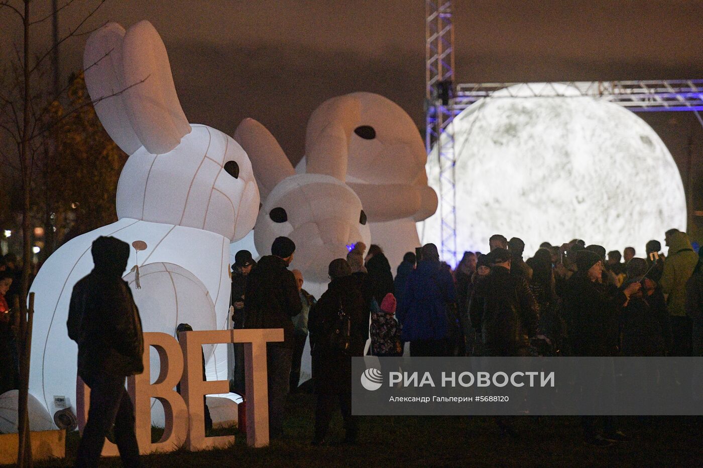 Фестиваль света в Санкт-Петербурге