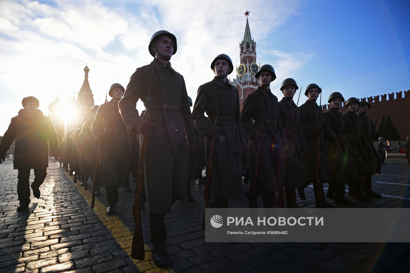 Репетиция марша, посвященного 77-й годовщине парада 1941 года