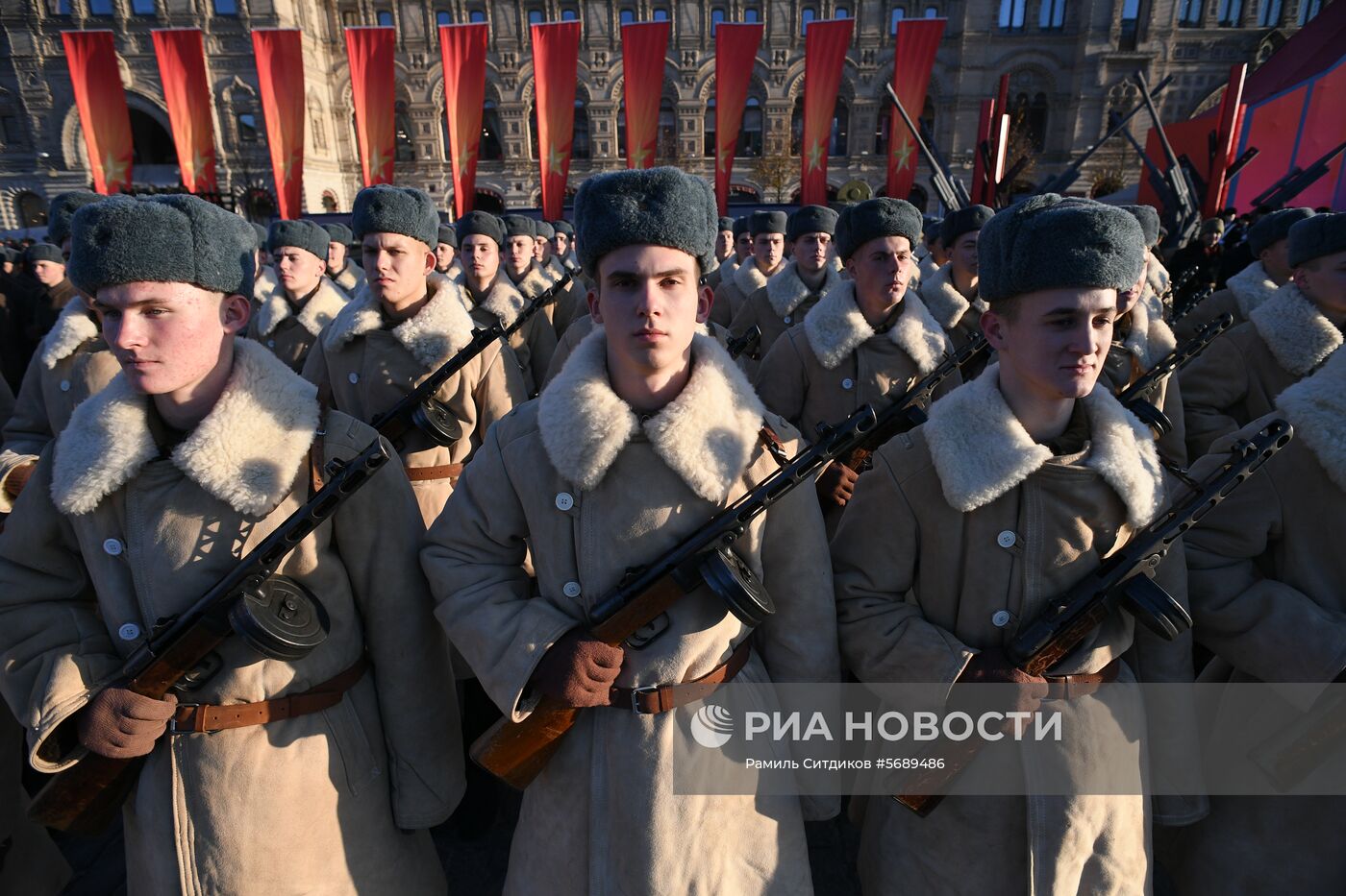 Репетиция марша, посвященного 77-й годовщине парада 1941 года