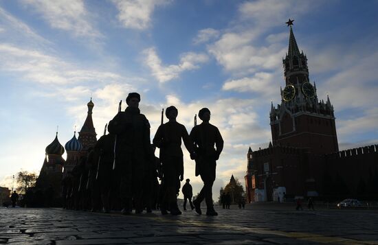 Репетиция  марша, посвященного 77-й годовщине парада 1941 года