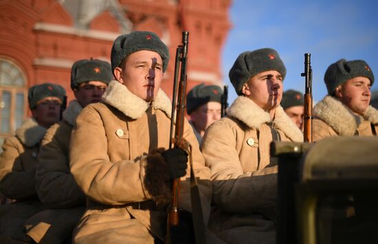 Репетиция  марша, посвященного 77-й годовщине парада 1941 года