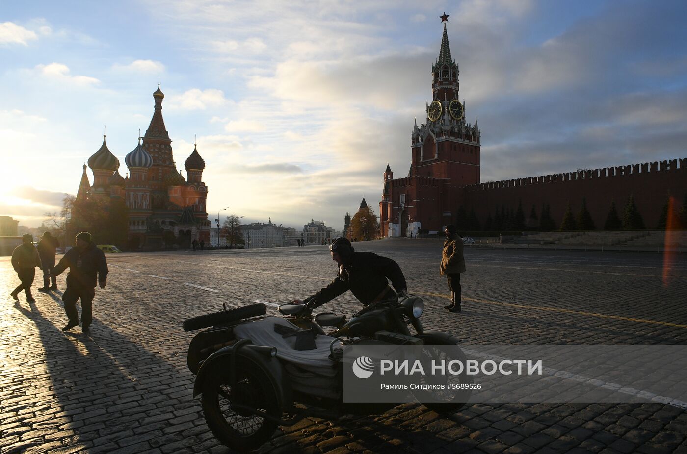 Репетиция марша, посвященного 77-й годовщине парада 1941 года