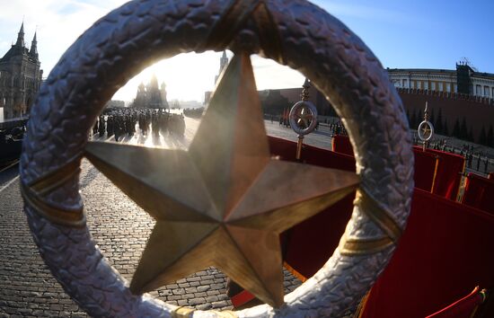 Репетиция  марша, посвященного 77-й годовщине парада 1941 года