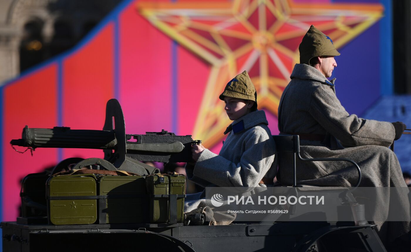 Репетиция марша, посвященного 77-й годовщине парада 1941 года