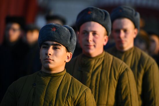 Марш, приуроченный к 77-й годовщине парада 1941 года