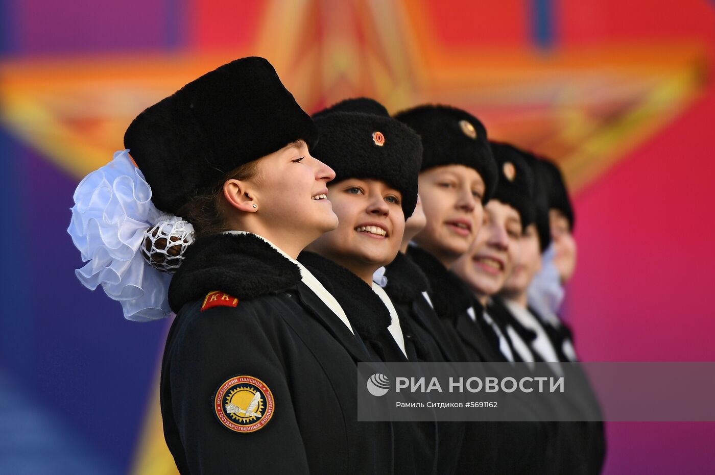 Марш, приуроченный к 77-й годовщине парада 1941 года