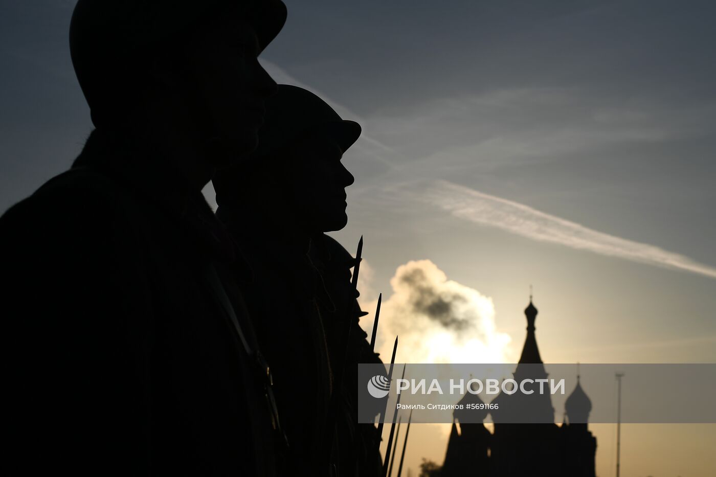 Марш, приуроченный к 77-й годовщине парада 1941 года