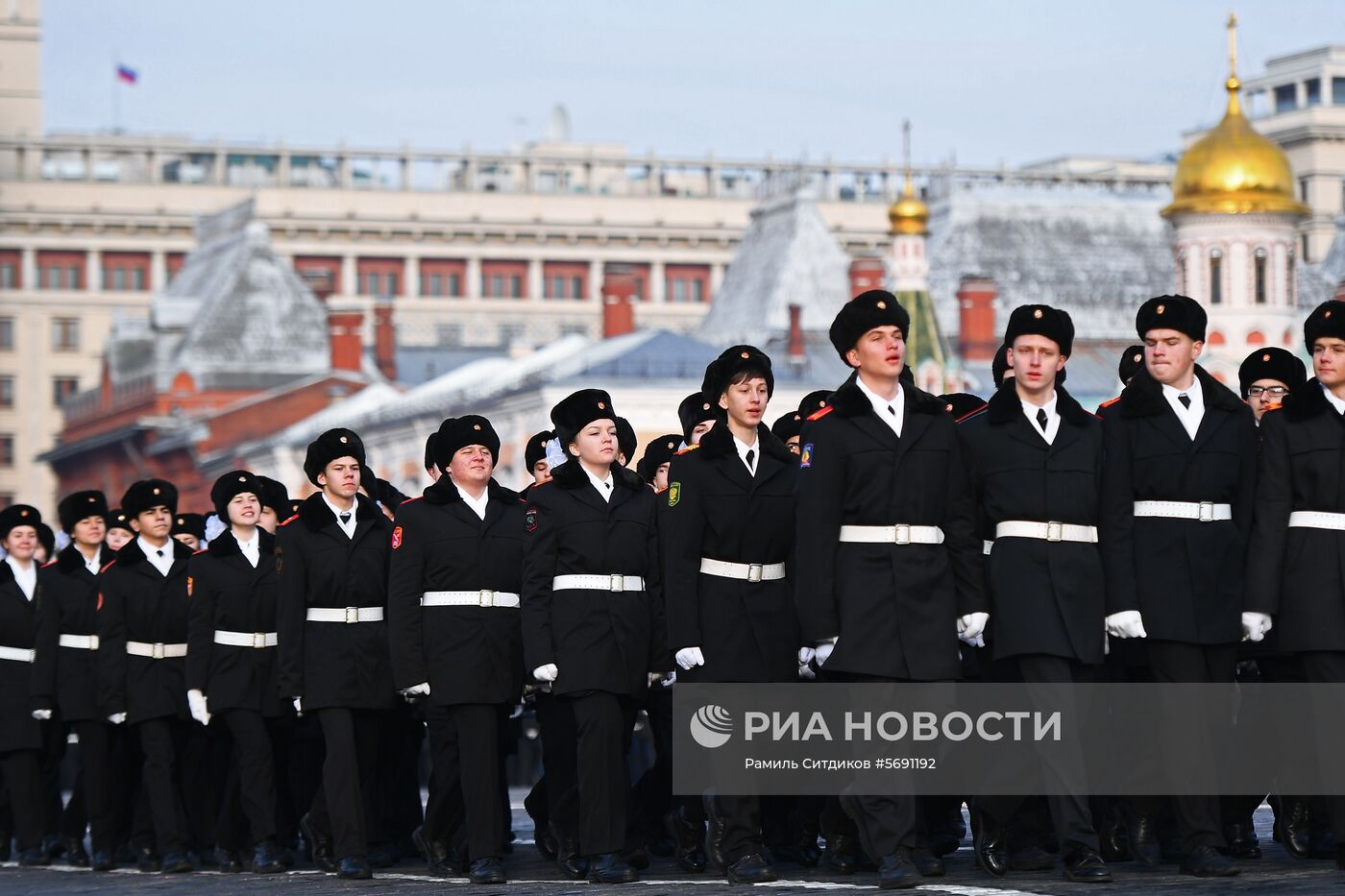 Марш, приуроченный к 77-й годовщине парада 1941 года 