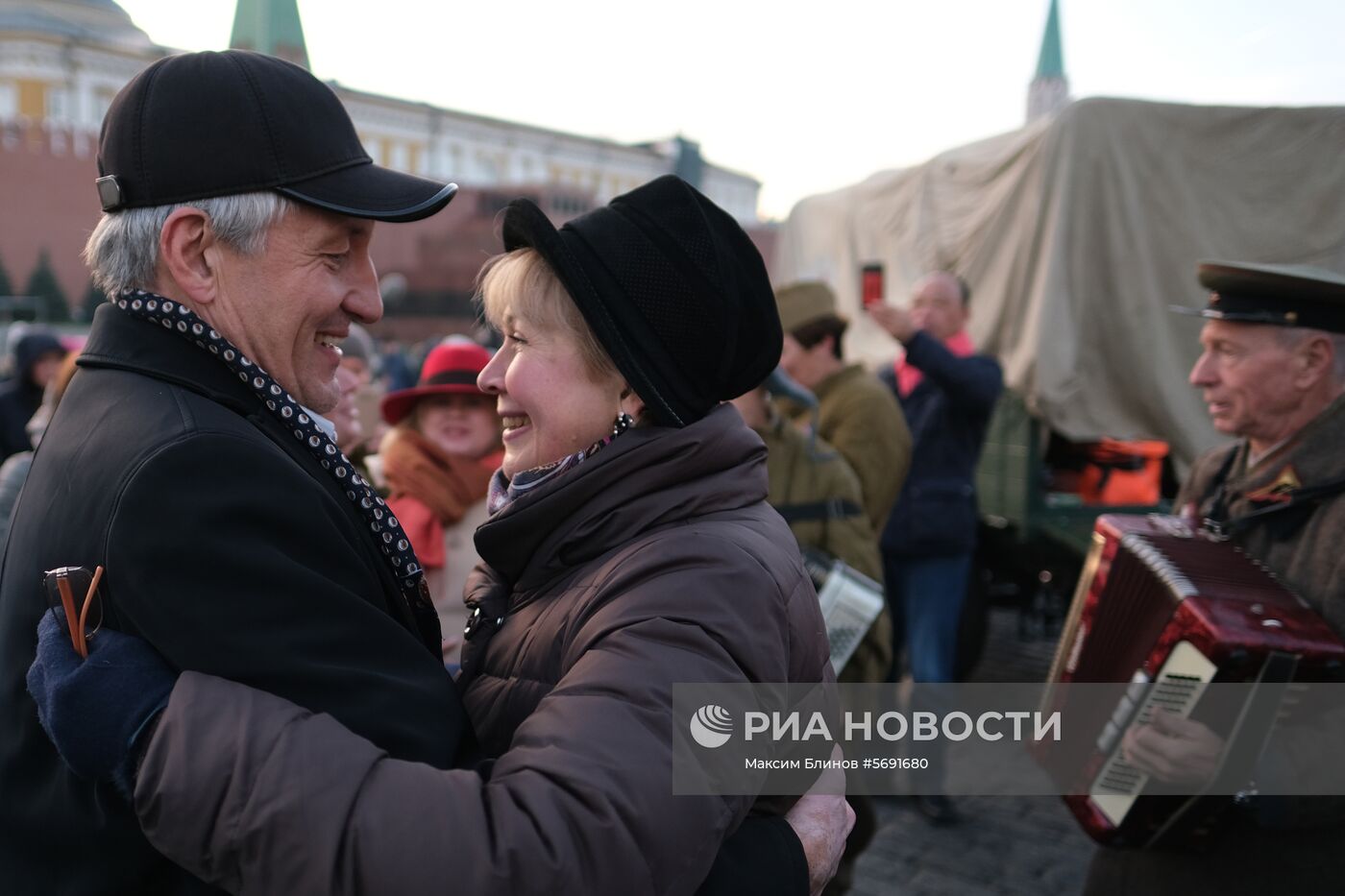 Марш, приуроченный к 77-й годовщине парада 1941 года 