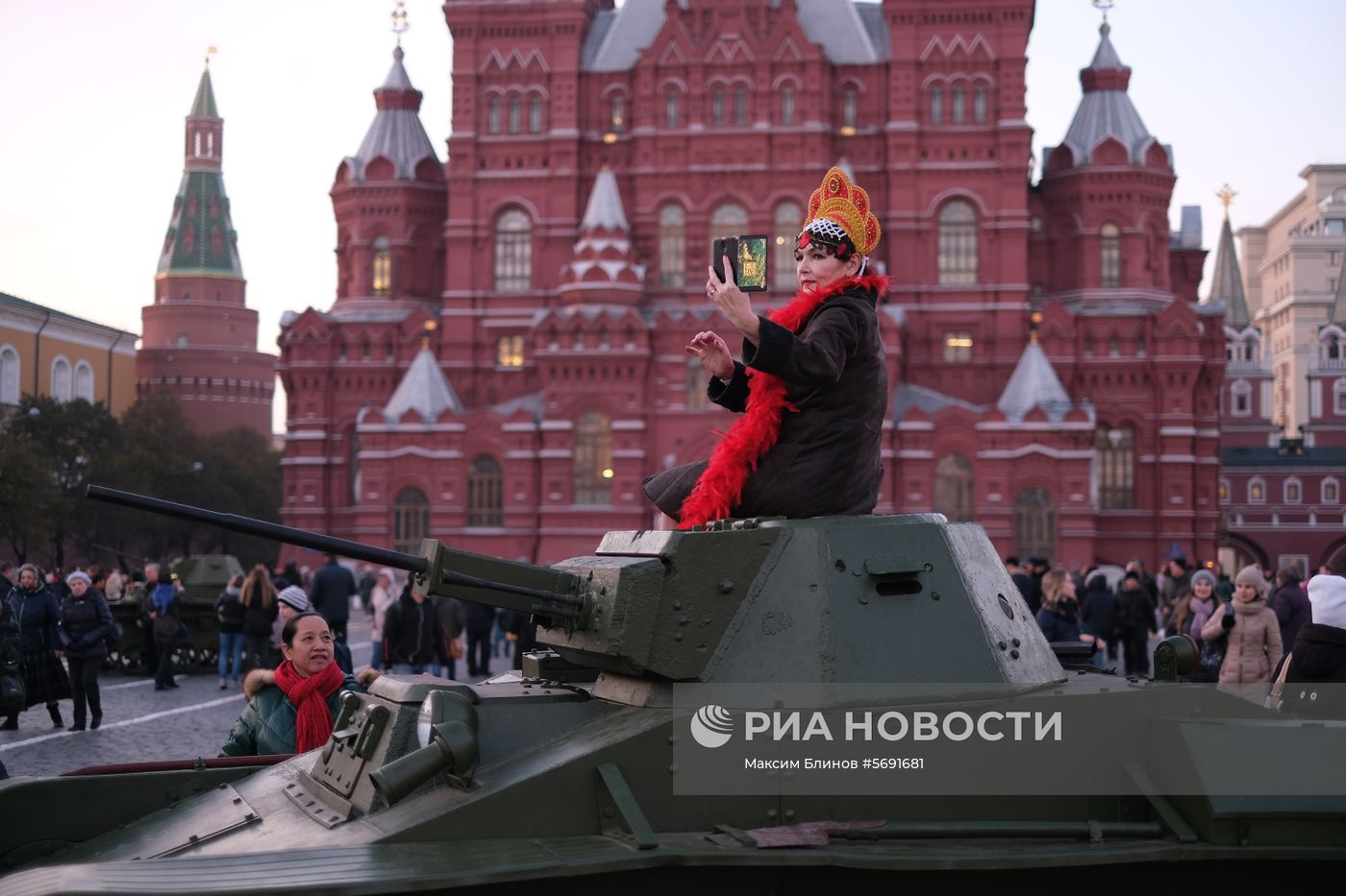 Марш, приуроченный к 77-й годовщине парада 1941 года 
