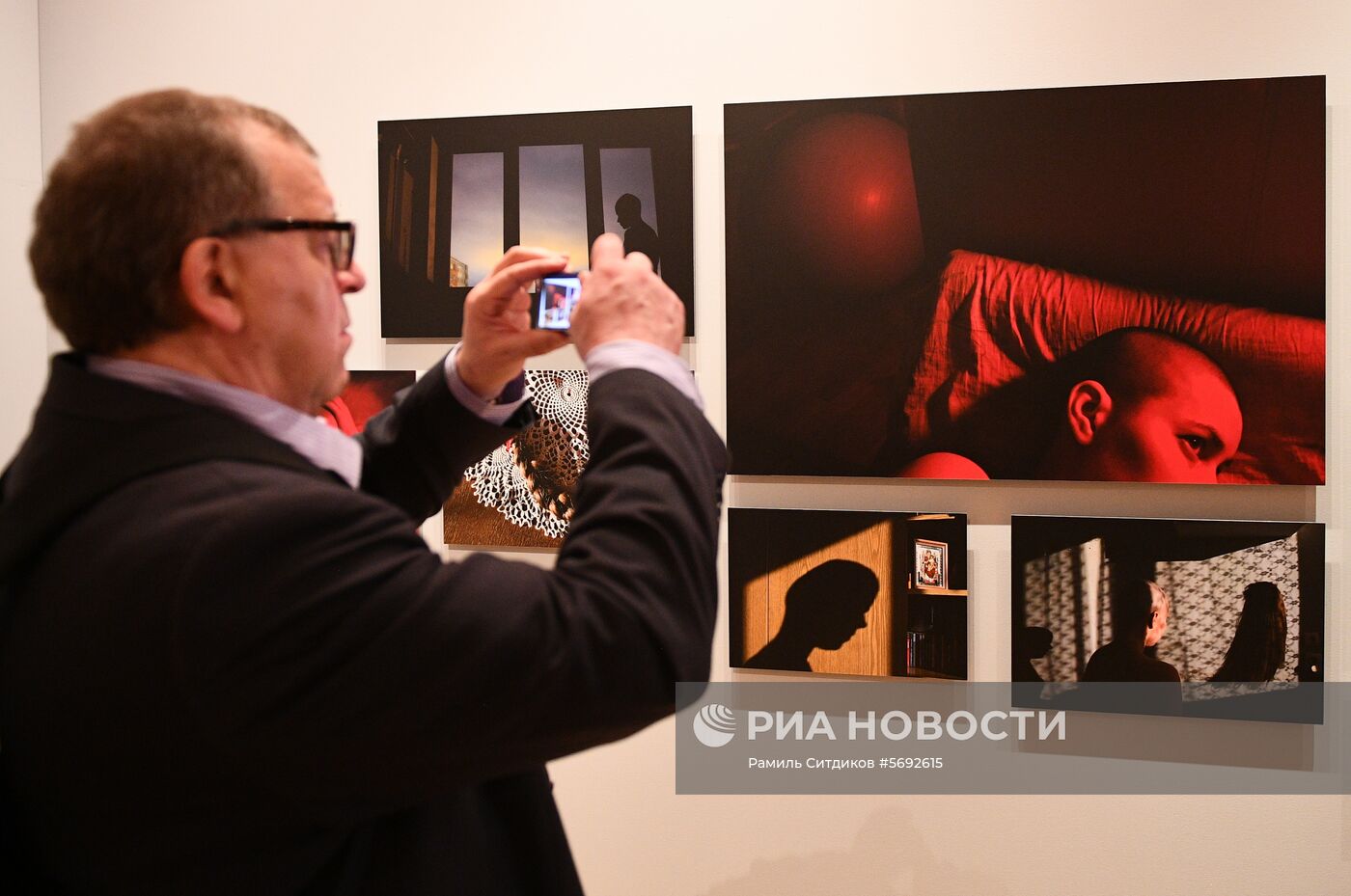 Открытие выставки победителей IV международного конкурса имени А. Стенина