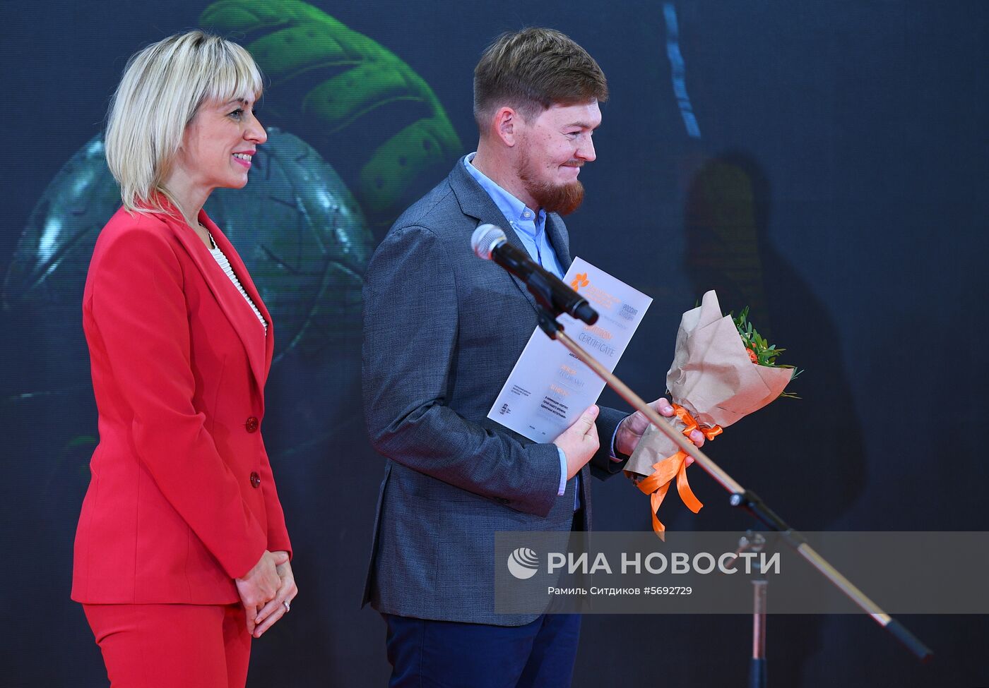 Открытие выставки победителей IV международного конкурса имени А. Стенина