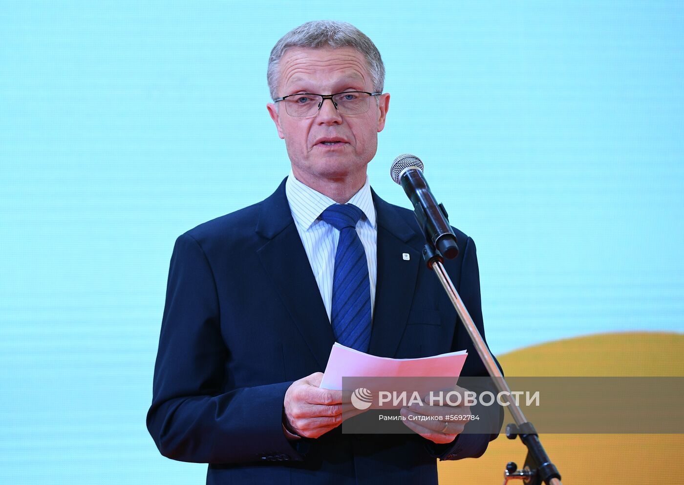 Открытие выставки победителей IV международного конкурса имени А. Стенина