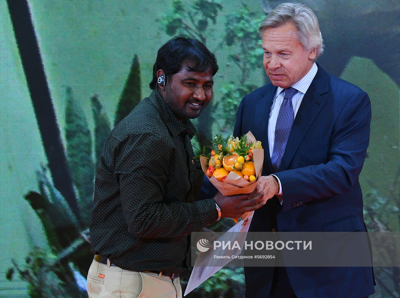 Открытие выставки победителей IV международного конкурса имени А. Стенина