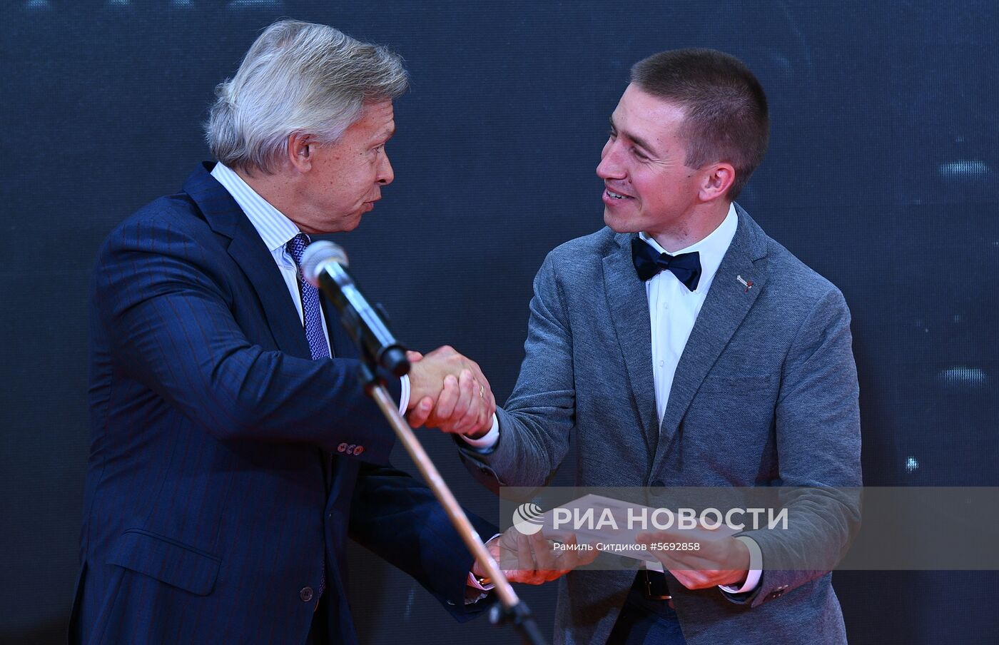 Открытие выставки победителей IV международного конкурса имени А. Стенина