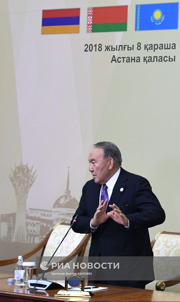 Визит президента РФ В. Путина в Казахстан