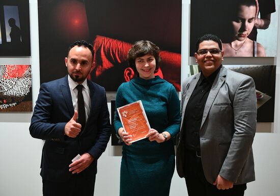 Открытие выставки победителей IV международного конкурса имени А. Стенина