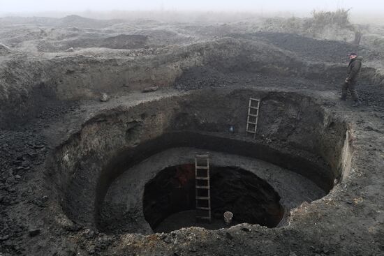 Рейд сотрудников УБОП по выявлению незаконной добычи янтаря в Калининградской области