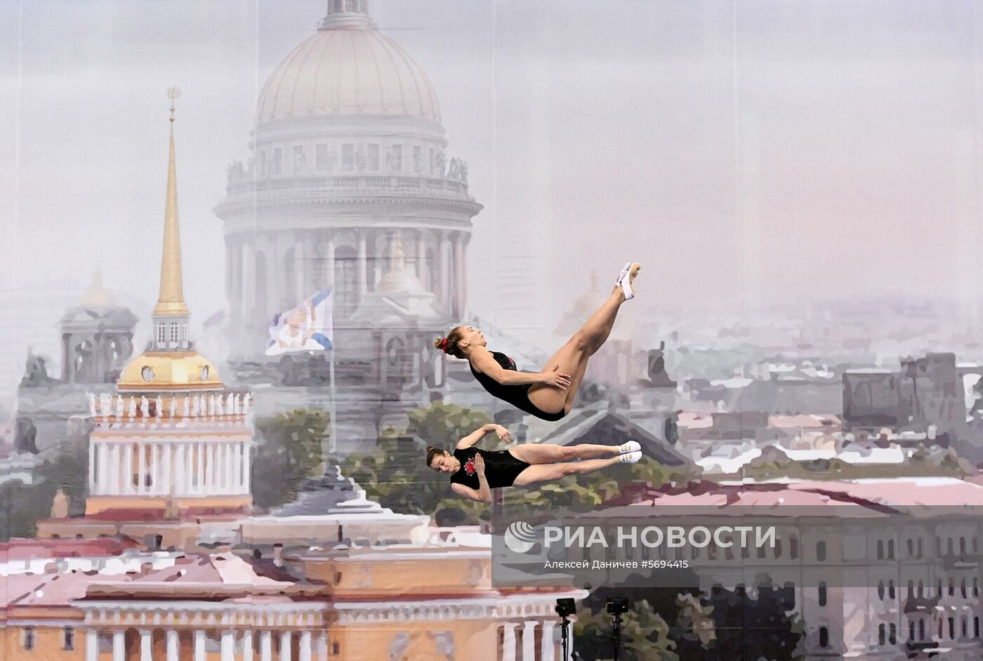 Прыжки на батуте. Чемпионат мира. Отдельные дисциплины. Первый день