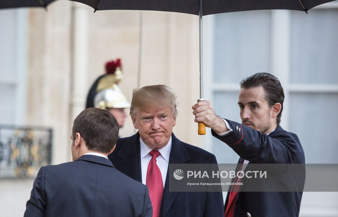 Встреча Э. Макрона и Д. Трампа в Париже
