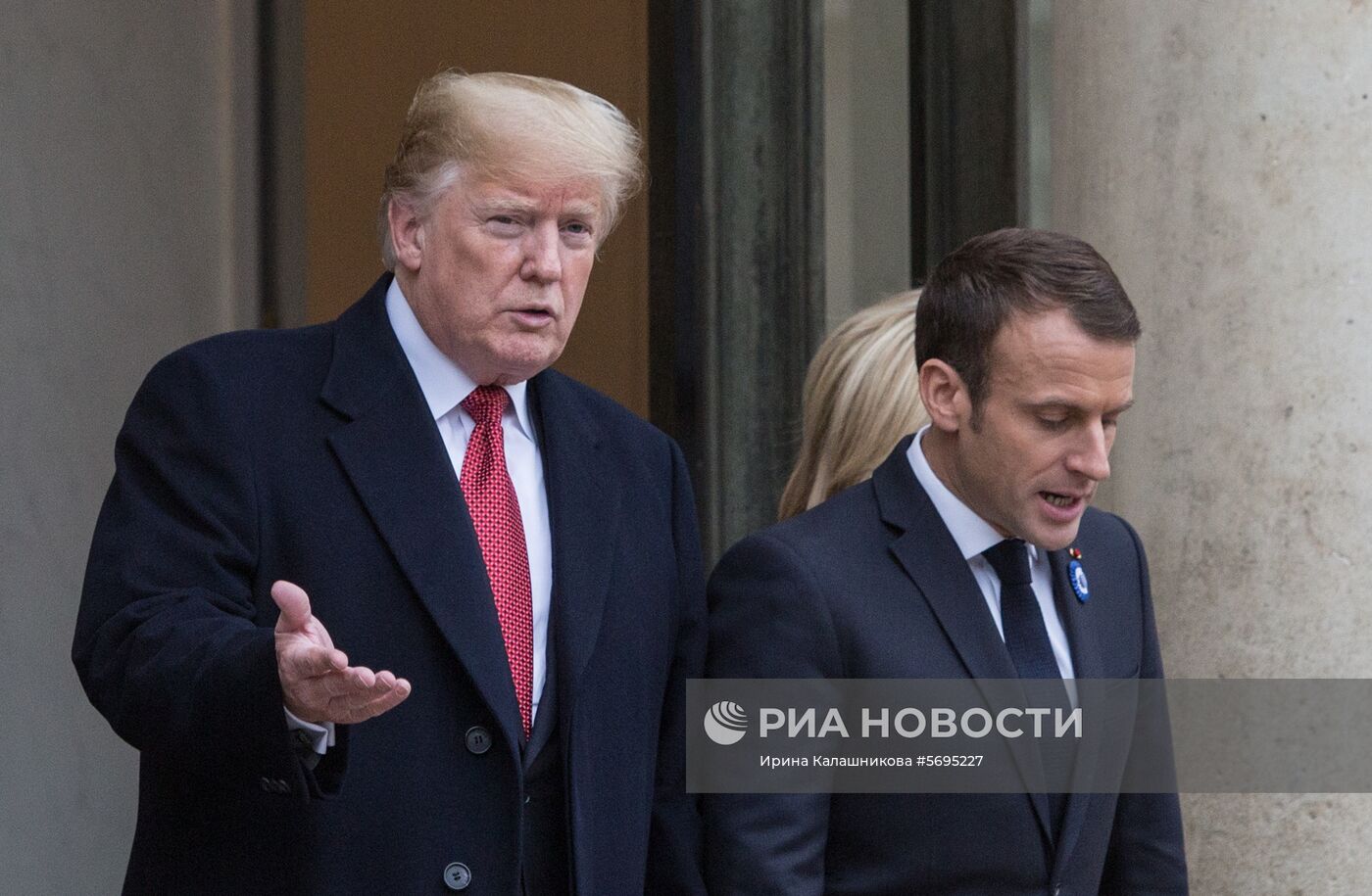 Встреча Э. Макрона и Д. Трампа в Париже