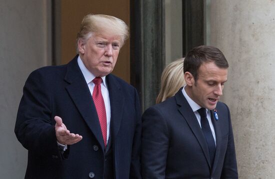 Встреча Э. Макрона и Д. Трампа в Париже