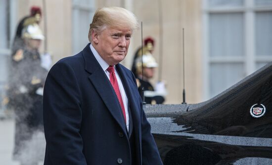 Встреча Э. Макрона и Д. Трампа в Париже