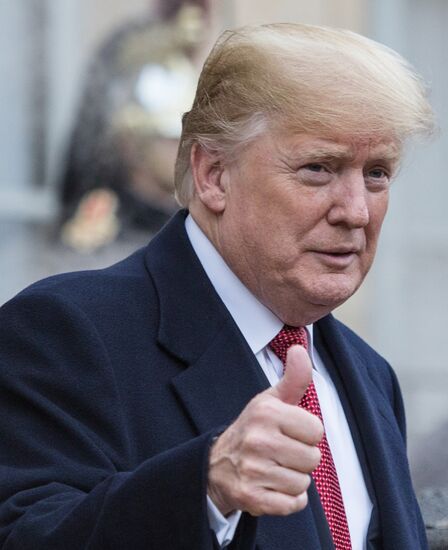 Встреча Э. Макрона и Д. Трампа в Париже