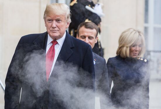 Встреча Э. Макрона и Д. Трампа в Париже