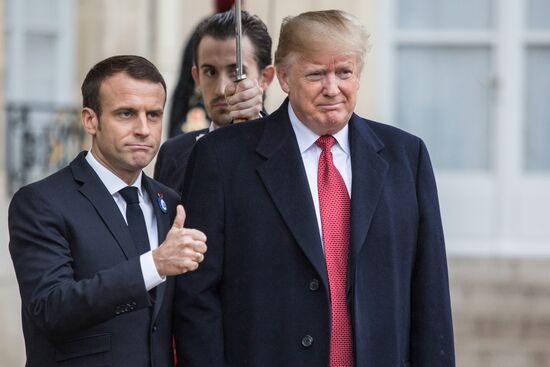 Встреча Э. Макрона и Д. Трампа в Париже