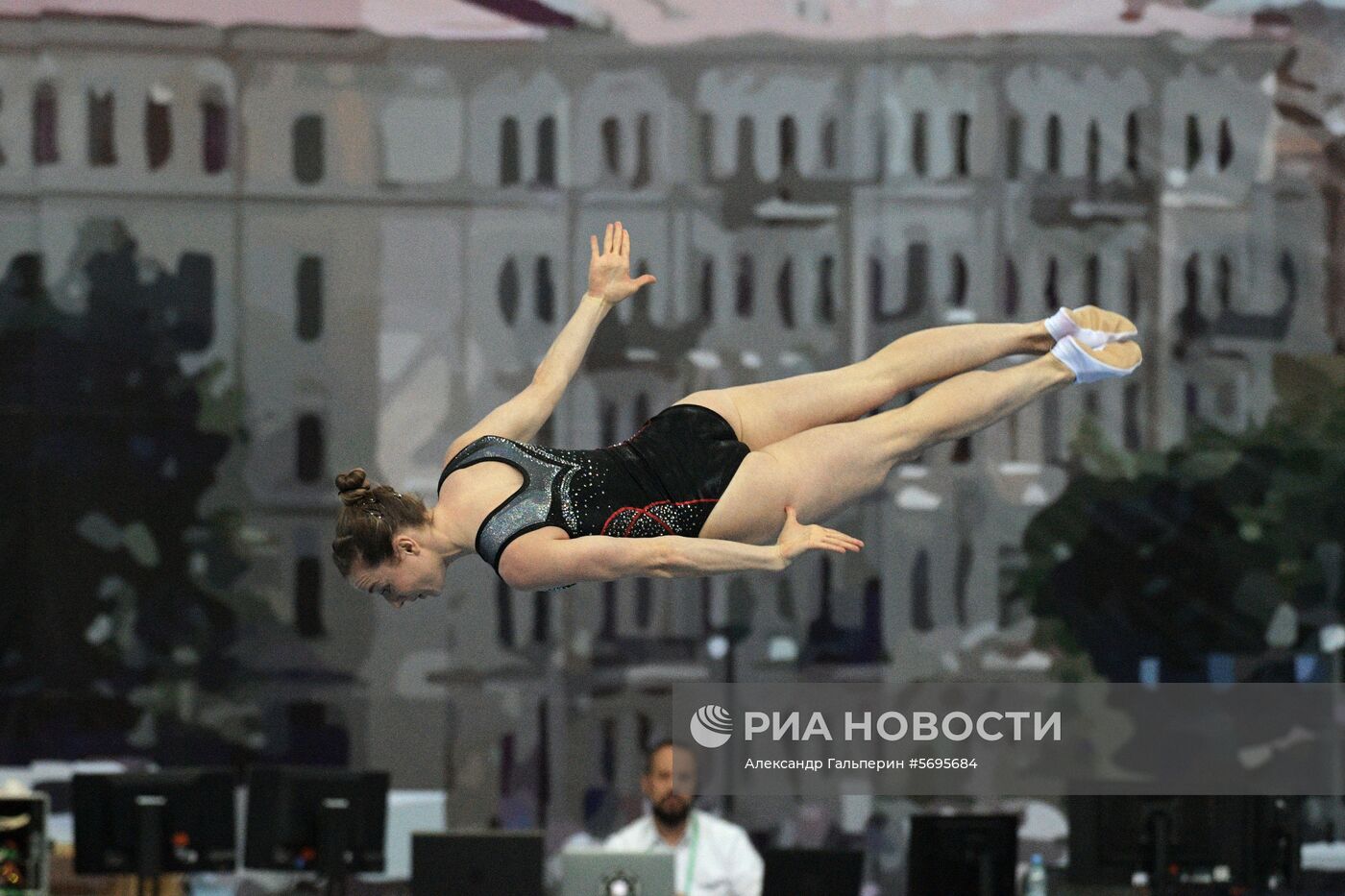 Прыжки на батуте. Чемпионат мира. Отдельные дисциплины. Второй день