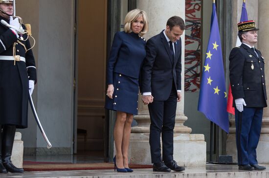 Встреча Э. Макрона и Д. Трампа в Париже