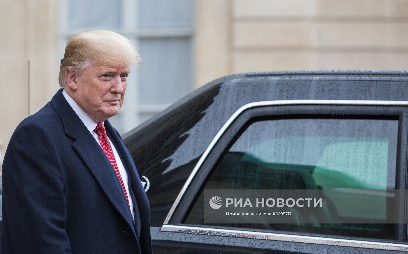 Встреча Э. Макрона и Д. Трампа в Париже