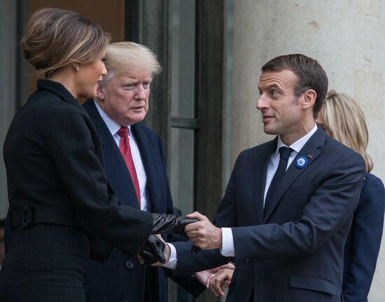 Встреча Э. Макрона и Д. Трампа в Париже